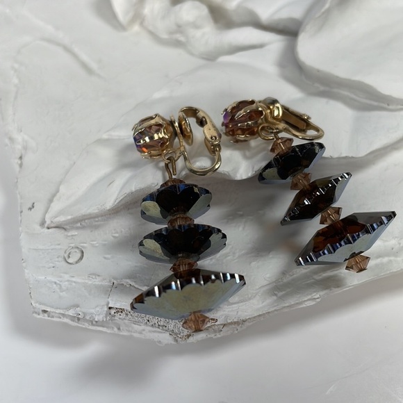 Flying Saucers AB Crystals Glass Disc Earrings - Picture 16 of 16